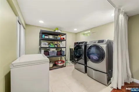 3 Burton Place Cresskill NJ 07626