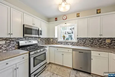 115 Claremont Terrace Wayne NJ 07470