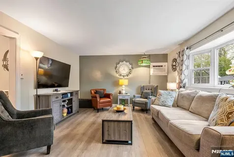 115 Claremont Terrace Wayne NJ 07470