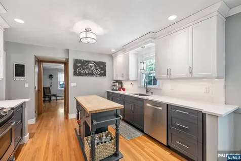 5 East Street Wanaque NJ 07465
