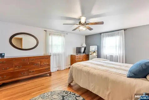 5 East Street Wanaque NJ 07465