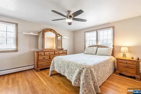5 East Street Wanaque NJ 07465