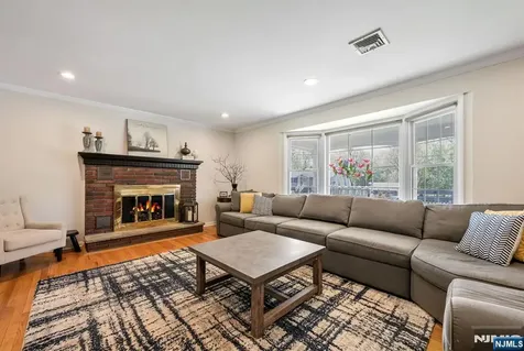 5 East Street Wanaque NJ 07465