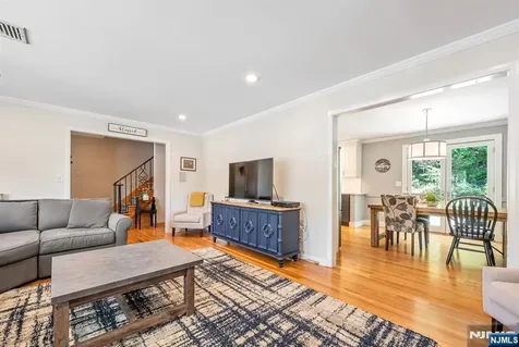5 East Street Wanaque NJ 07465