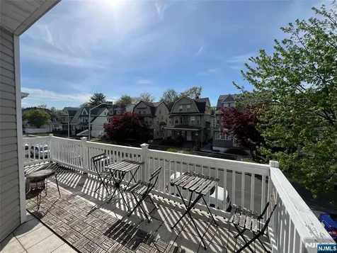 182 19th Street East Orange NJ 07017