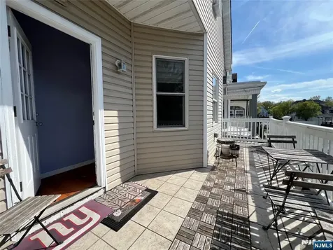 182 19th Street East Orange NJ 07017