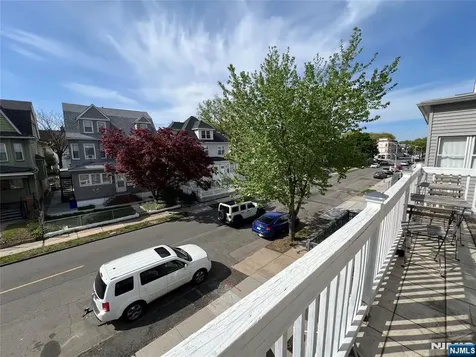 182 19th Street East Orange NJ 07017