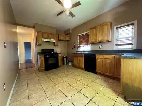 182 19th Street East Orange NJ 07017