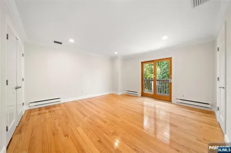 151 Church Nutley NJ 07110