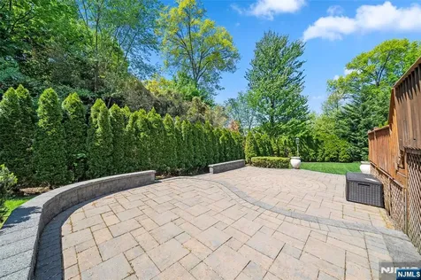 151 Church Nutley NJ 07110