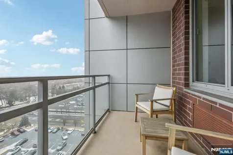 1215 Hudson Park Edgewater NJ 07020