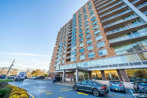1215 Hudson Park Edgewater NJ 07020