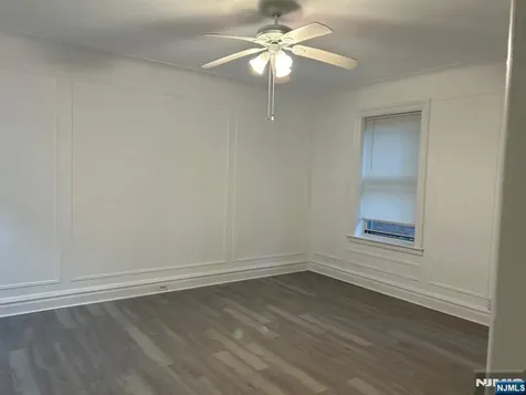 250 Broad Leonia NJ 07605