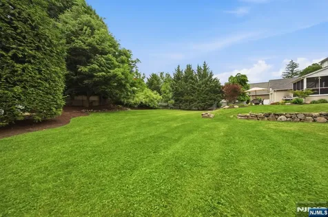 50 2nd Street Park Ridge NJ 07656