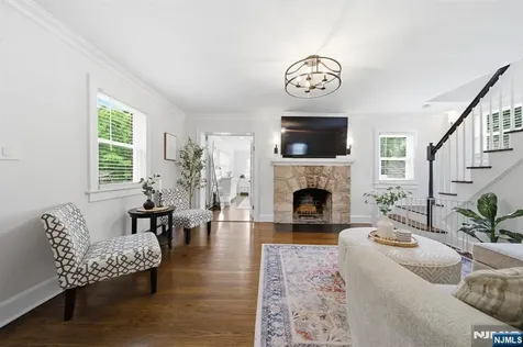 50 2nd Street Park Ridge NJ 07656