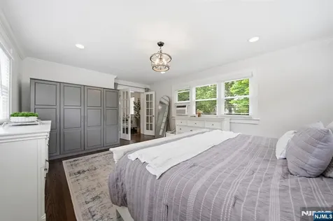 50 2nd Street Park Ridge NJ 07656