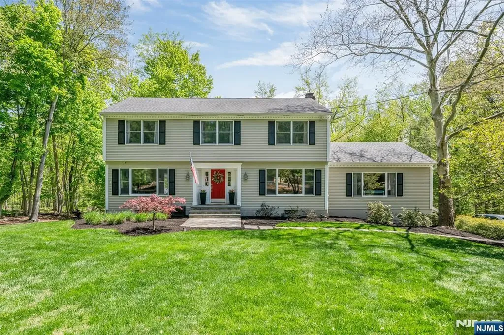 558 W Saddle River Road Upper Saddle River NJ 07458