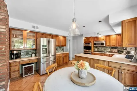 558 W Saddle River Road Upper Saddle River NJ 07458