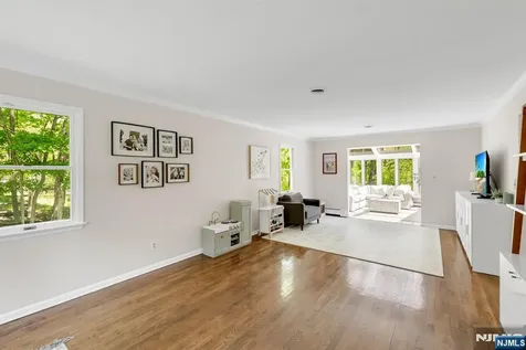 558 W Saddle River Road Upper Saddle River NJ 07458
