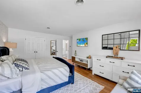 558 W Saddle River Road Upper Saddle River NJ 07458