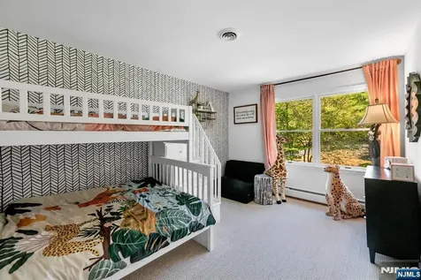 558 W Saddle River Road Upper Saddle River NJ 07458
