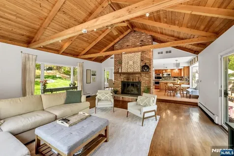 558 W Saddle River Road Upper Saddle River NJ 07458