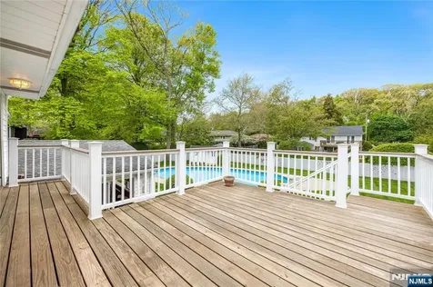 88 Ross Avenue Emerson NJ 07630
