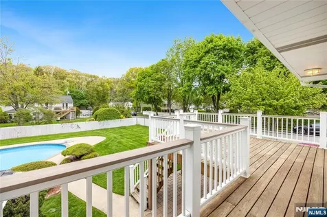 88 Ross Avenue Emerson NJ 07630