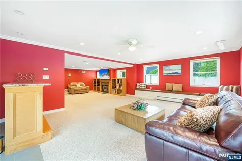 88 Ross Avenue Emerson NJ 07630