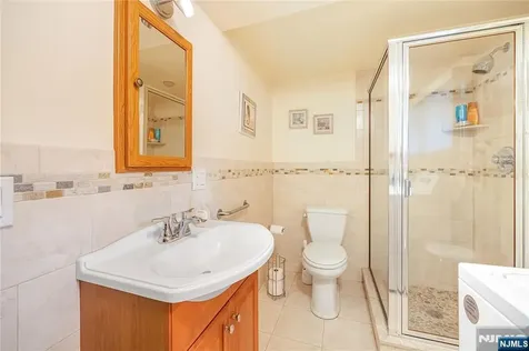 88 Ross Avenue Emerson NJ 07630