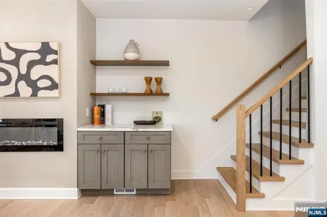 181 Valley Road Montclair NJ 07042