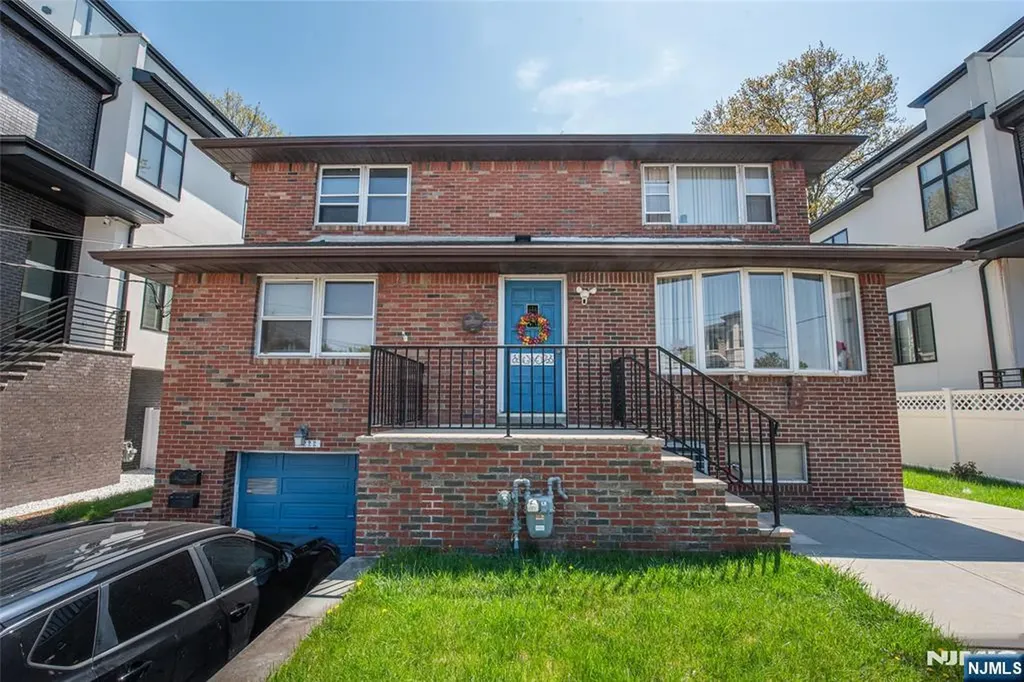 1222 16th Street Fort Lee NJ 07024