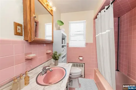 1222 16th Street Fort Lee NJ 07024