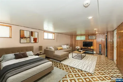 1222 16th Street Fort Lee NJ 07024