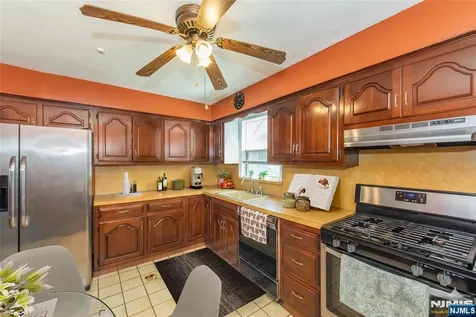 1222 16th Street Fort Lee NJ 07024
