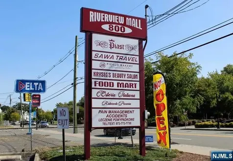 78 Gaston Avenue Garfield NJ 07026