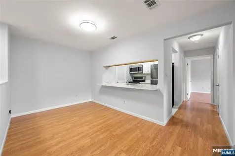 216A Washington Avenue Fort Lee NJ 07024