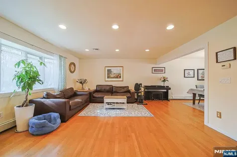 18 Carter Street Norwood NJ 07648