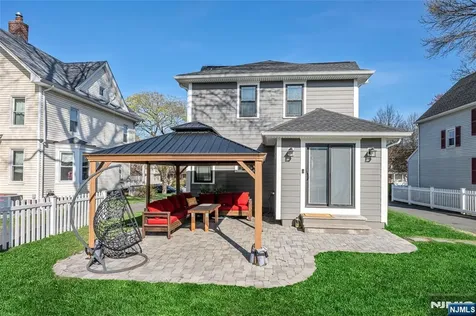 309 Maple Avenue Oradell NJ 07649