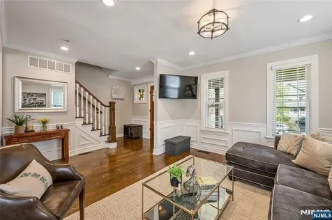 309 Maple Avenue Oradell NJ 07649