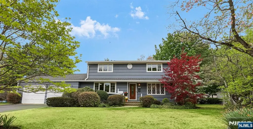 15 Stephen Avenue Lincoln Park Borough NJ 07035