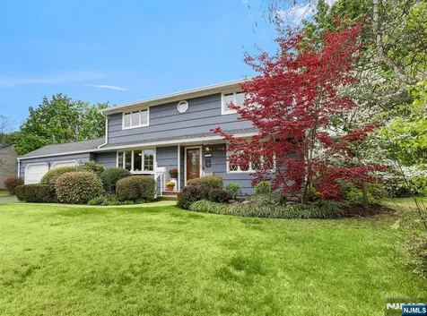 15 Stephen Avenue Lincoln Park Borough NJ 07035