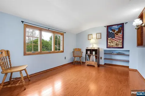 15 Stephen Avenue Lincoln Park Borough NJ 07035