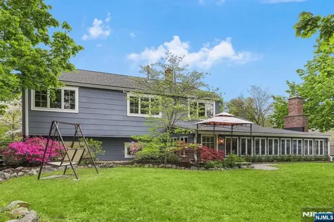 15 Stephen Avenue Lincoln Park Borough NJ 07035