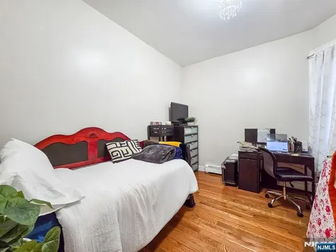 14 48th Street Weehawken NJ 07086