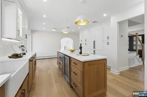 708 Windswept Lane Franklin Lakes NJ 07417
