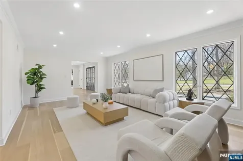 708 Windswept Lane Franklin Lakes NJ 07417