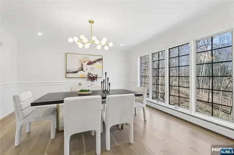 708 Windswept Lane Franklin Lakes NJ 07417