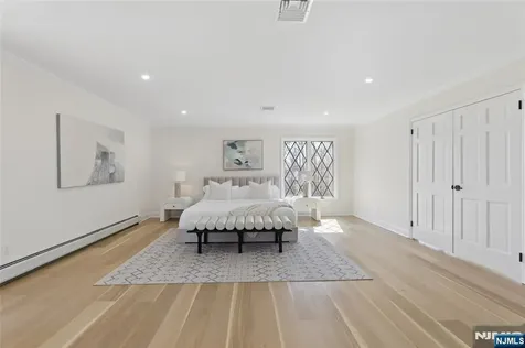 708 Windswept Lane Franklin Lakes NJ 07417