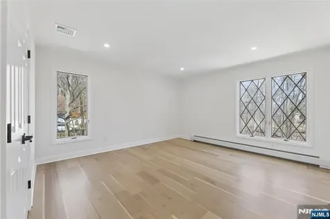 708 Windswept Lane Franklin Lakes NJ 07417